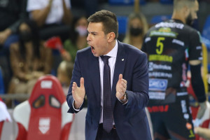 Coach Gianlorenzo Blengini suona la carica