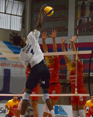 Attacco di Arinze Kelvin