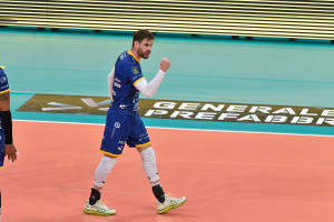 Bruno MOSSA DE REZENDE 