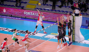 Attacco Fedrizzi contro muro a 3 Lagonegro