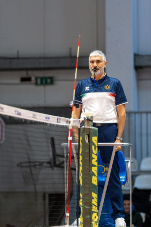 Il primo arbitro