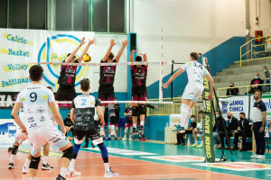 Muro a tre su attacco di Link