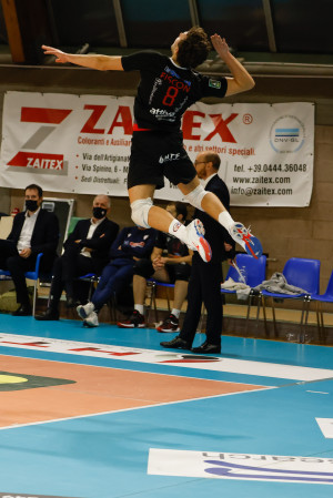 Battuta al salto spin di Fiscon