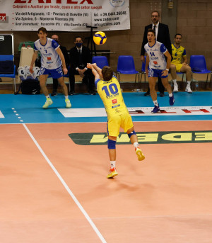 Alzata di Rabbia