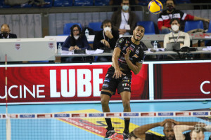 Servizio Lucarelli