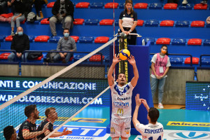 Tiberti in palleggio