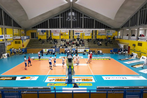 Vista palals Allende e squadre in campo