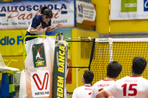 Nasari a colloquio con primo arbitro Proietti