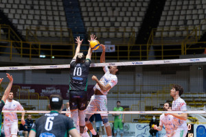 Fortes in attacco