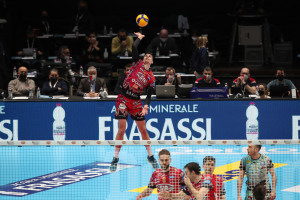 Simone Giannelli dai 9 metri