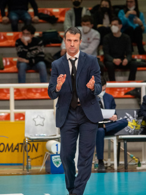 Allenatore Cant&ugrave; Battocchio