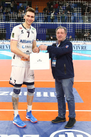 ROMANO' MVP