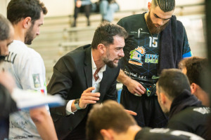 Coach Bua