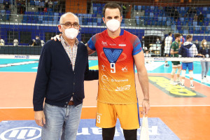 GROZER MVP