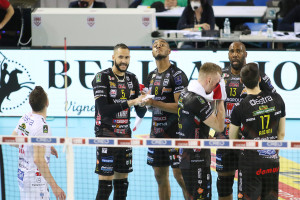 Lube attende Video Check