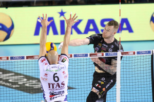 Schiacciata di Zaytsev