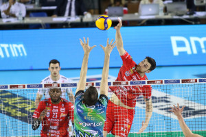 Kovar in volo