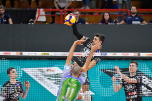 Sebastian SOLÉ attacco