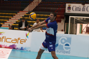 Fatijon Tasholli 