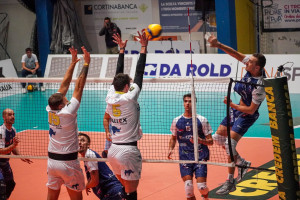 Vianello prova a superare Novello e Paganin