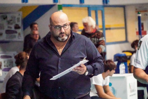 Coach Cicorella osserva