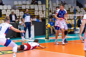 Zito salva il pallone