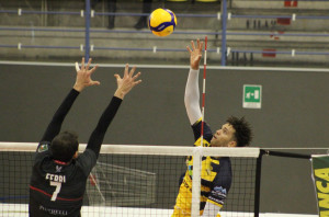 Attacco Alex Reyes