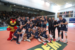 I giocatori di Ravenna esultano a fine partita