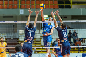 Marra e Pistolesi a muro su Rau