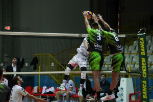 Peric e Giannotti a muro