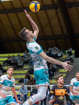 Attacco Gamba