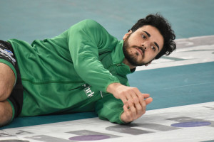 Leonardo Battista in riscaldamento