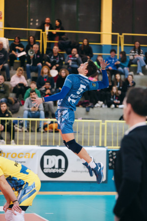 Novello al servizio