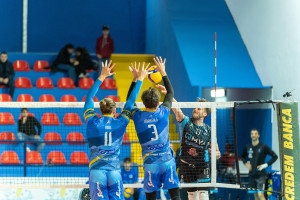 Rau e Marsili a muro
