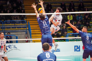 Orazi, a muro, prova a frenare Mozzato