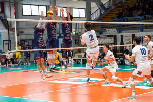 Saibene si stampa sul muro emiliano