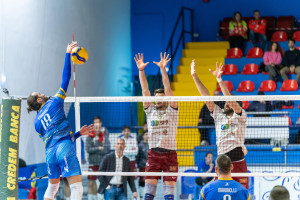 Attacco di Carbone