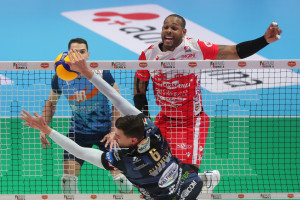 Leal in attacco vs Giannelli a muro