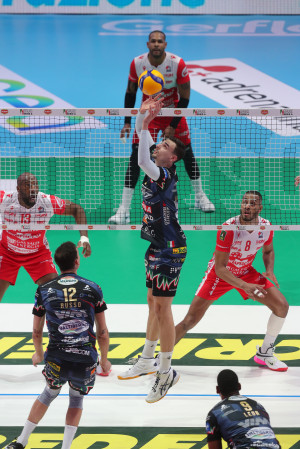 Giannelli al palleggio