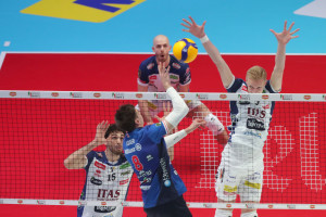 Loser contro il muro trentino