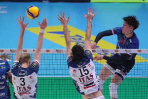 Ishikawa contro il muro di Trento