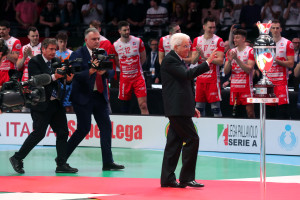 Il presidente Mattarella scende in campo per la premiazione