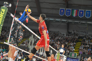 Aleksandar NIKOLOV