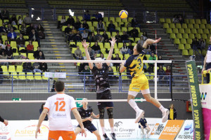 Attacco Dimitrov