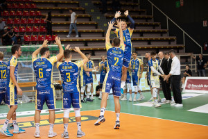 Starting six Tinet