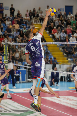 Attacco Casarano