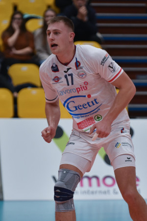 Valdas Listanskis carica la squadra