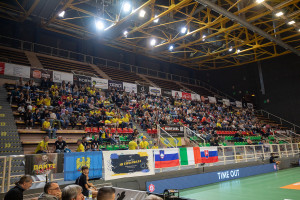 Spettatori Palacrisafulli