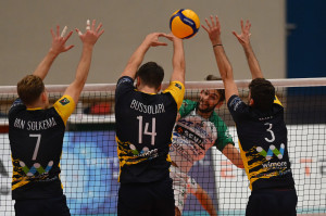 La schiacciata di Alberto Saibene della Pallavolo Motta