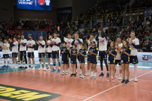 Iniziativa Verona Volley per Giornata contro violenza sulle donne